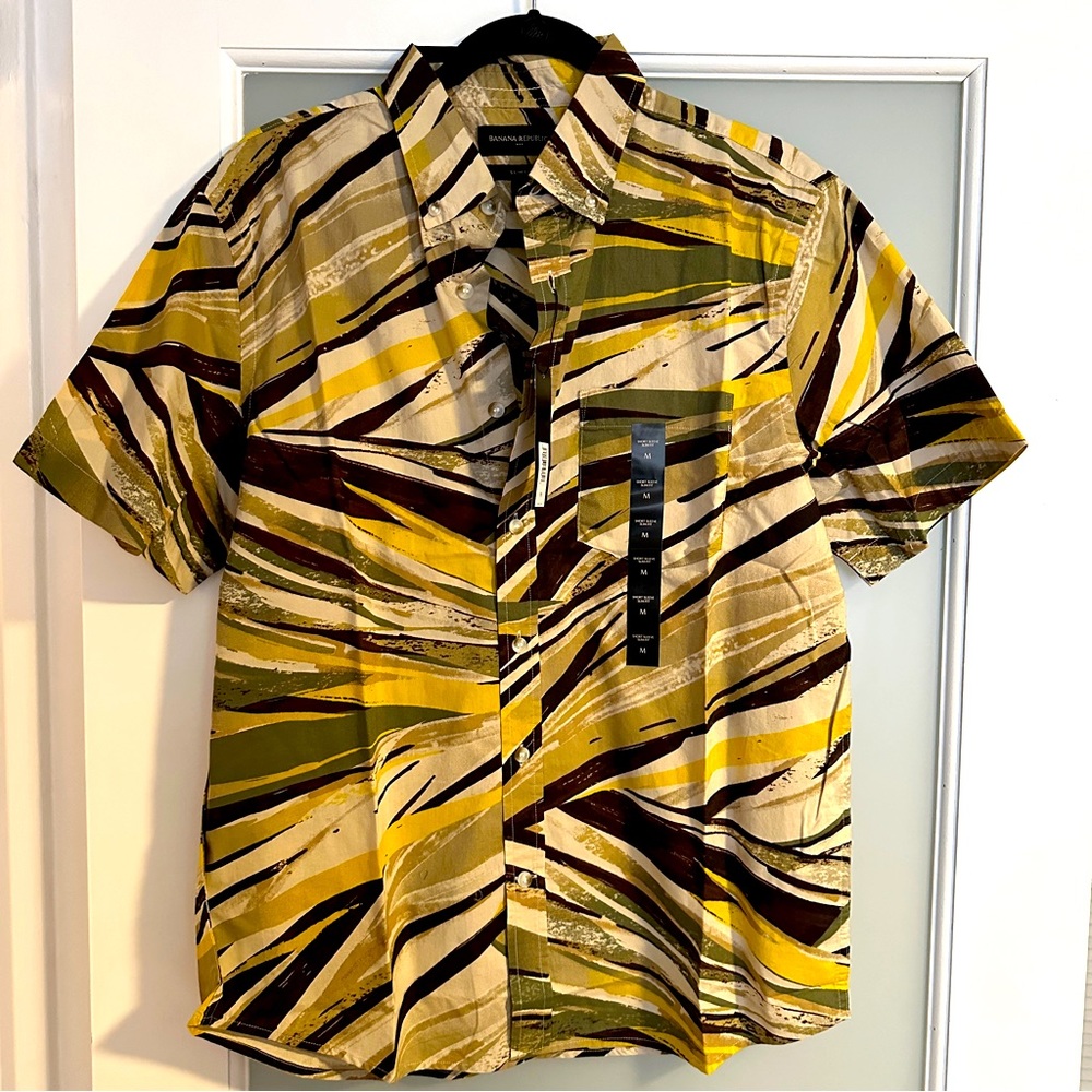 Men’s Banana Republic Short Sleeve Button Up Shirt 100% Cotton Medium Slim Fit